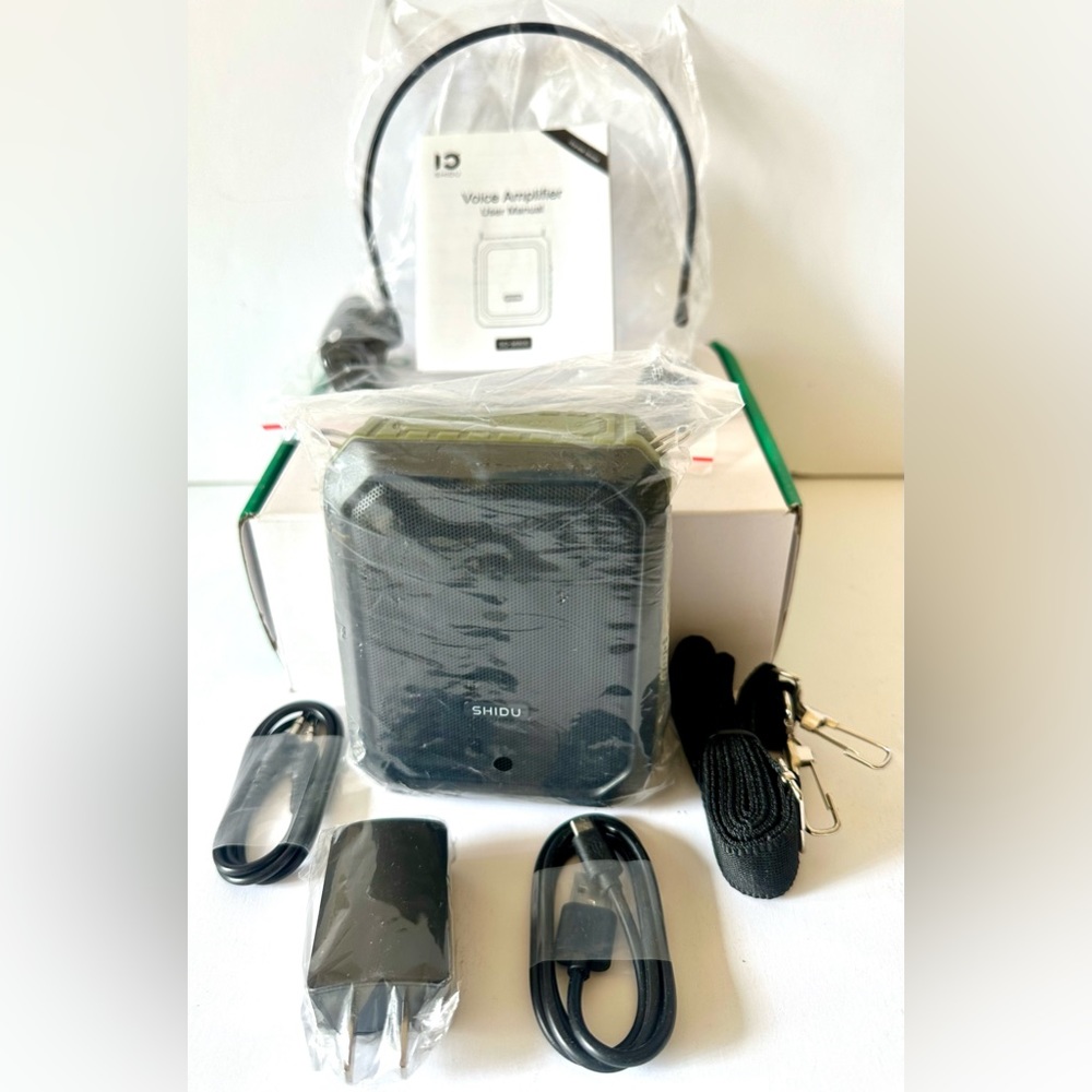 SHIDU M800UHF Original Voice Amplifier Loud Speaker MP3 Player AUX Green